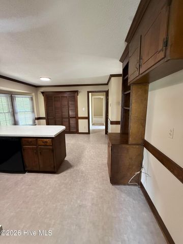 1601 Benvenue Forest Road, Rocky Mount, NC 27804