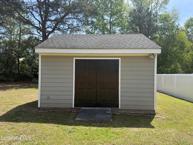 1601 Benvenue Forest Road, Rocky Mount, NC 27804