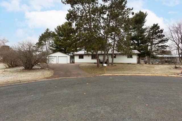 2615 Schabacker Court, Menomonie, WI 54751