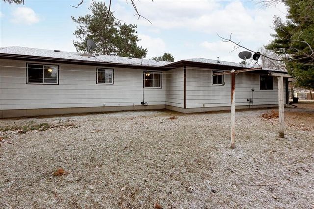 2615 Schabacker Court, Menomonie, WI 54751