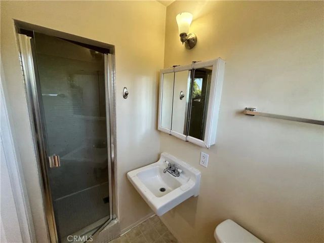 737 E 5th 12, Long Beach, CA 90802
