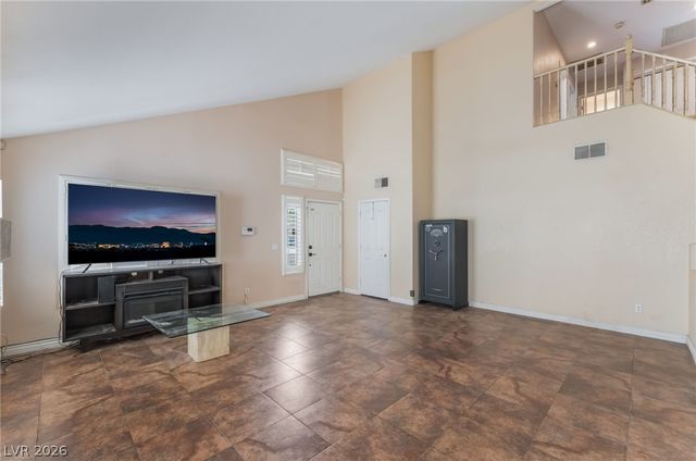 7918 Embarcadero Avenue, Las Vegas, NV 89129