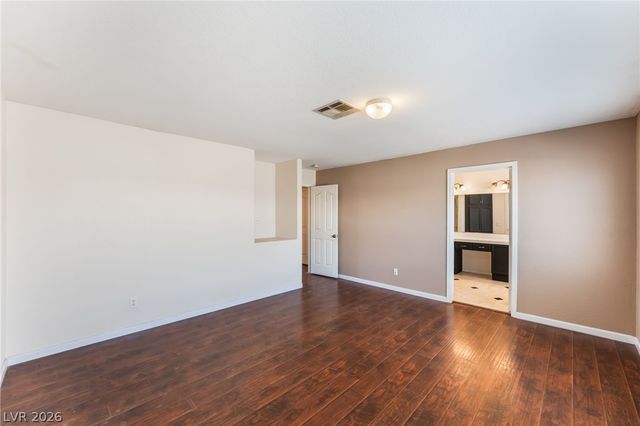 7918 Embarcadero Avenue, Las Vegas, NV 89129
