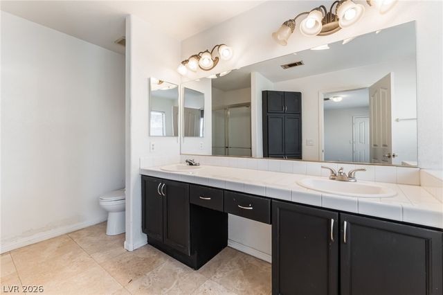 7918 Embarcadero Avenue, Las Vegas, NV 89129
