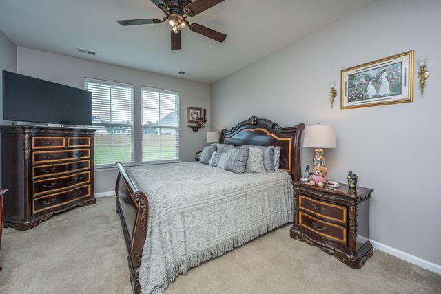 2017 Bridlewood Farms Parkway, Ridgeville, SC 29472