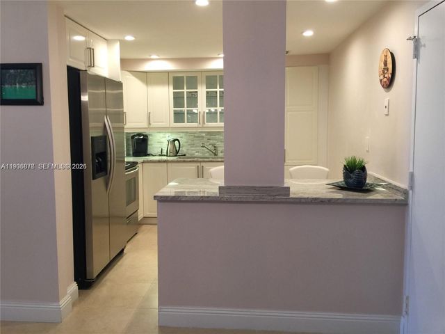 18151 NE 31st Court 1912, Aventura, FL 33160