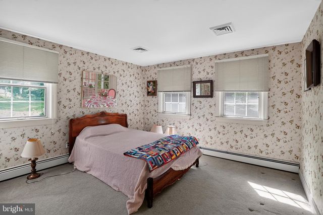 13 S BRYN MAWR PL, Media, PA 19063