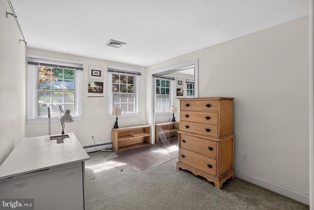 13 S BRYN MAWR PL, Media, PA 19063