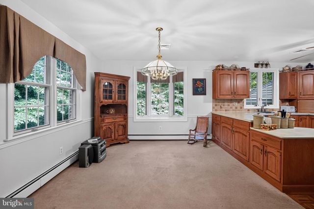 13 S BRYN MAWR PL, Media, PA 19063