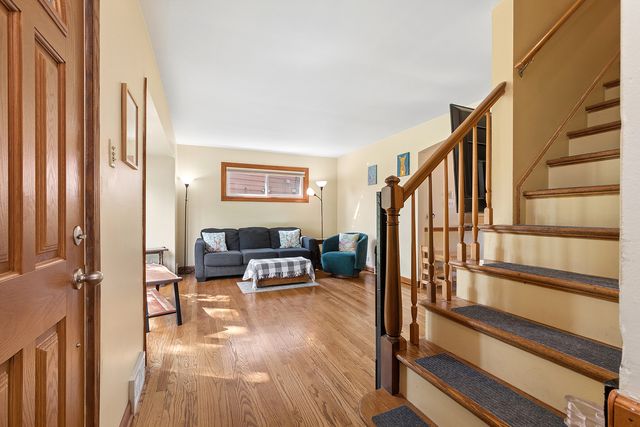 18646 Golfview Avenue, Homewood, IL 60430