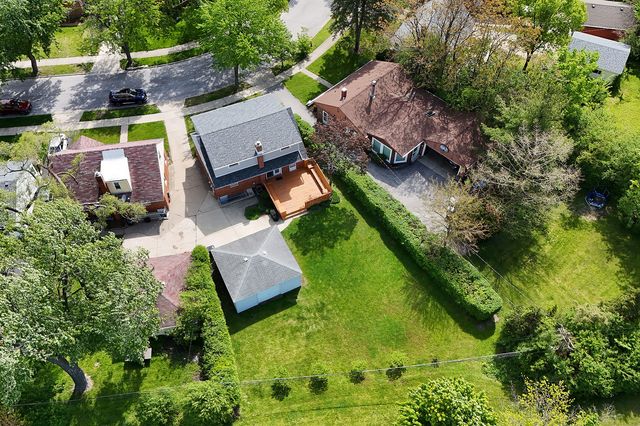 18646 Golfview Avenue, Homewood, IL 60430