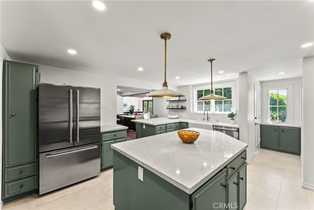 3939 Pacific, Long Beach, CA 90807