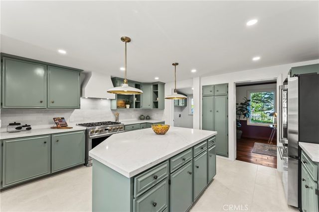 3939 Pacific, Long Beach, CA 90807