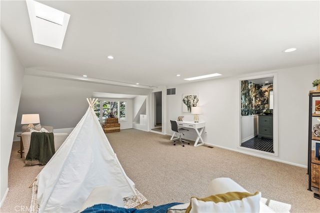 3939 Pacific, Long Beach, CA 90807