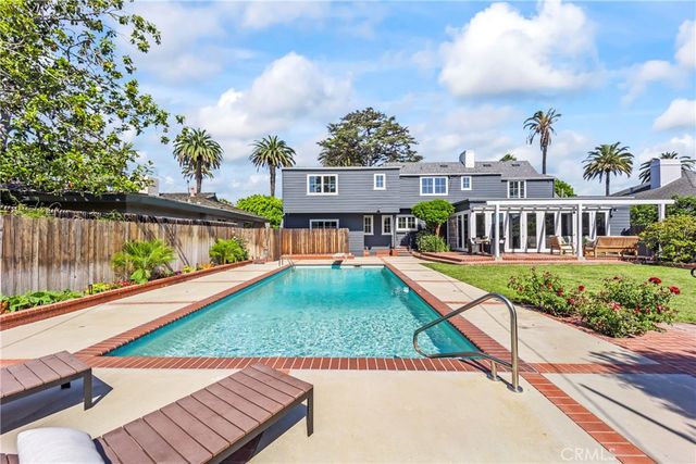 3939 Pacific, Long Beach, CA 90807