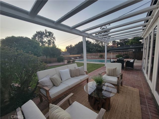 3939 Pacific, Long Beach, CA 90807
