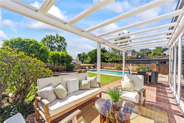 3939 Pacific, Long Beach, CA 90807