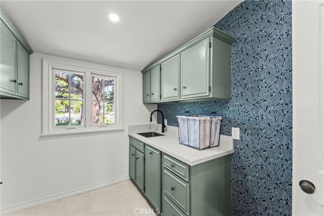 3939 Pacific, Long Beach, CA 90807