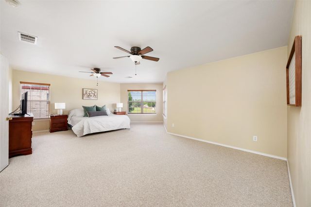 200 Deercreek LN, Leander, TX 78641