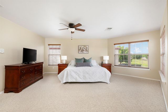 200 Deercreek LN, Leander, TX 78641