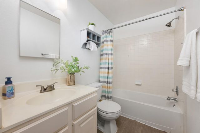 200 Deercreek LN, Leander, TX 78641