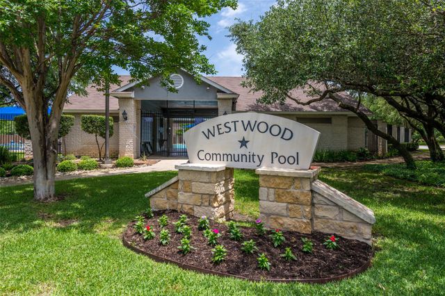 200 Deercreek LN, Leander, TX 78641