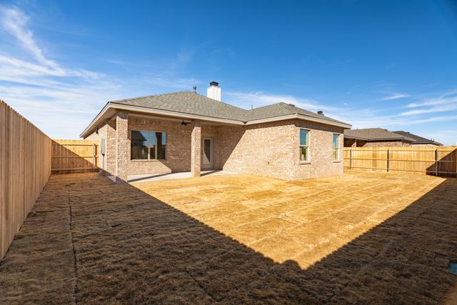 703 E 14th Street, Wolfforth, TX 79382