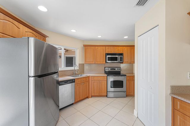 6290 Sweet Maple Lane, Boca Raton, FL 33433