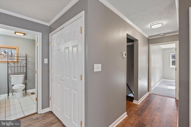 2530 TREE TOP LN, Seven Valleys, PA 17360