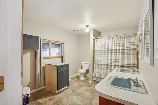 1306 Franklin Avenue, Albion, MI 49224