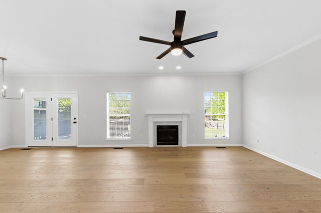 203 Trophy Ct, Thompsons Station, TN 37179