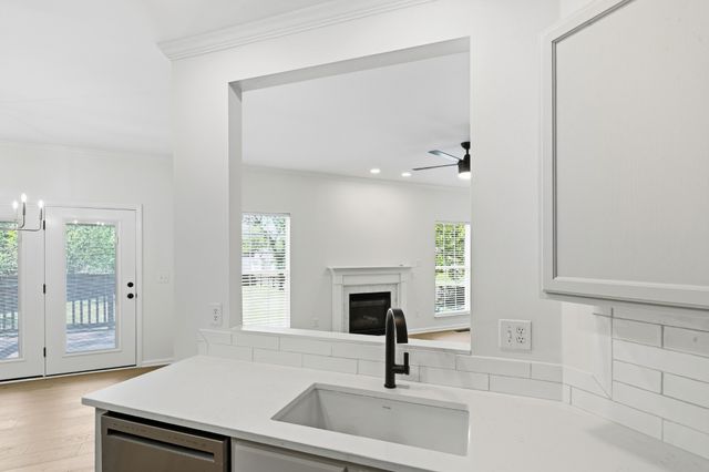 203 Trophy Ct, Thompsons Station, TN 37179