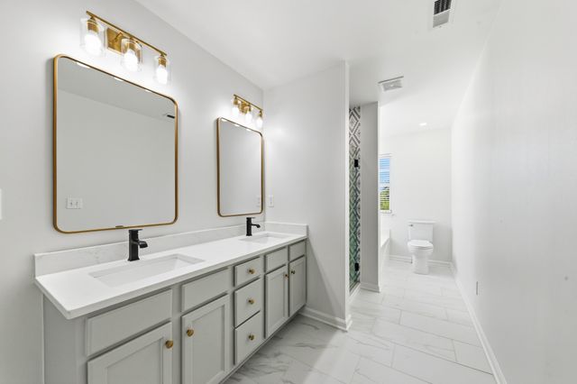 203 Trophy Ct, Thompsons Station, TN 37179