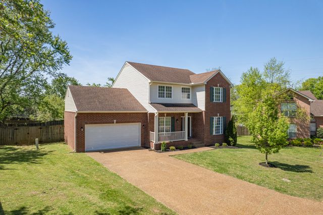 203 Trophy Ct, Thompsons Station, TN 37179