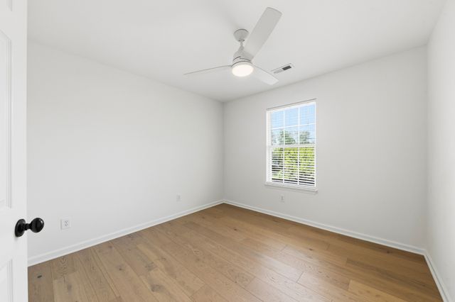 203 Trophy Ct, Thompsons Station, TN 37179