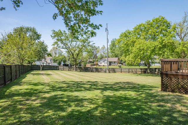 203 Trophy Ct, Thompsons Station, TN 37179