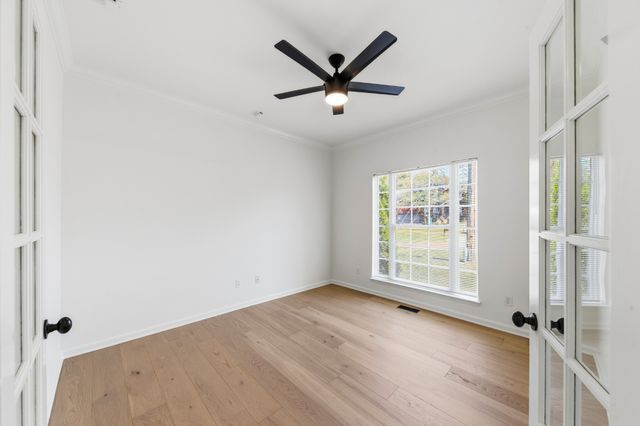 203 Trophy Ct, Thompsons Station, TN 37179