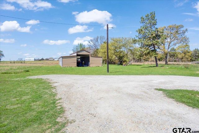 97 CR 2640, Mount Pleasant, TX 75455