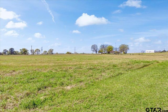 97 CR 2640, Mount Pleasant, TX 75455