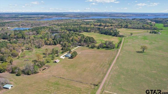 97 CR 2640, Mount Pleasant, TX 75455