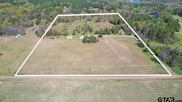 97 CR 2640, Mount Pleasant, TX 75455