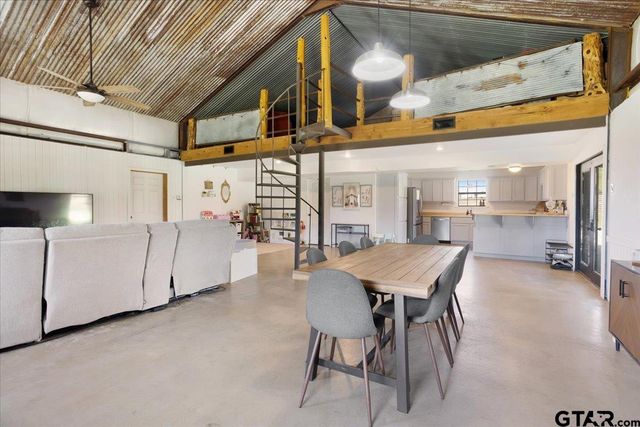 97 CR 2640, Mount Pleasant, TX 75455