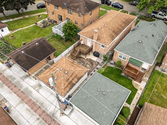 2359 Burr Oak Avenue, North Riverside, IL 60546