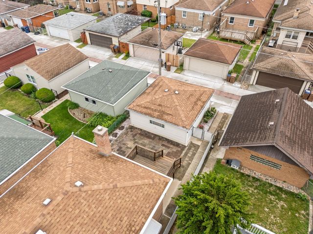 2359 Burr Oak Avenue, North Riverside, IL 60546