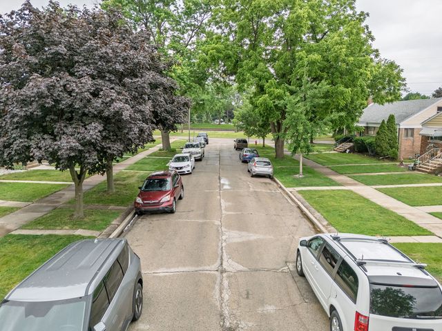 2359 Burr Oak Avenue, North Riverside, IL 60546