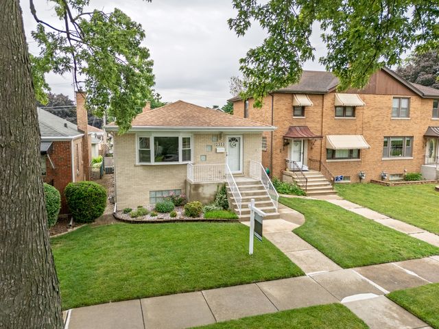 2359 Burr Oak Avenue, North Riverside, IL 60546