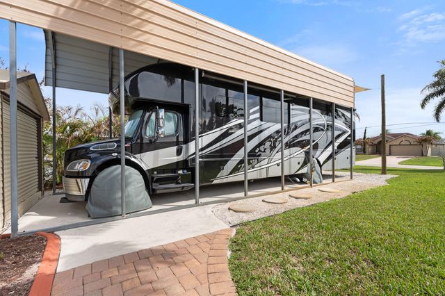 416 SW S Quick Circle, Port St. Lucie, Port St Lucie, FL 34953