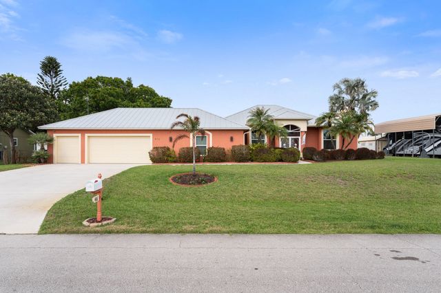 416 SW S Quick Circle, Port St. Lucie, Port St Lucie, FL 34953