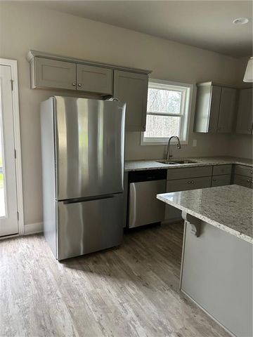 171 Strickland, Forsyth, GA 31029