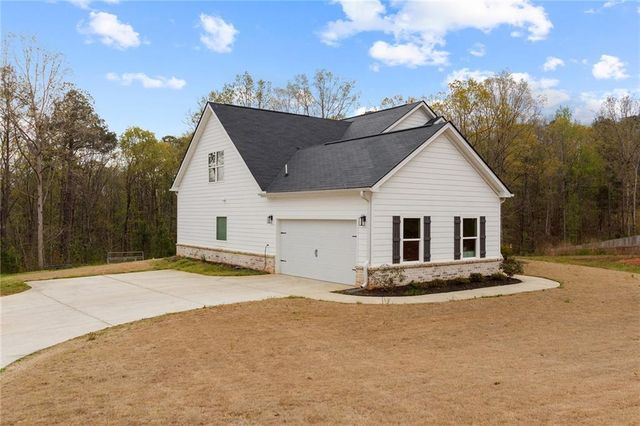 171 Strickland, Forsyth, GA 31029